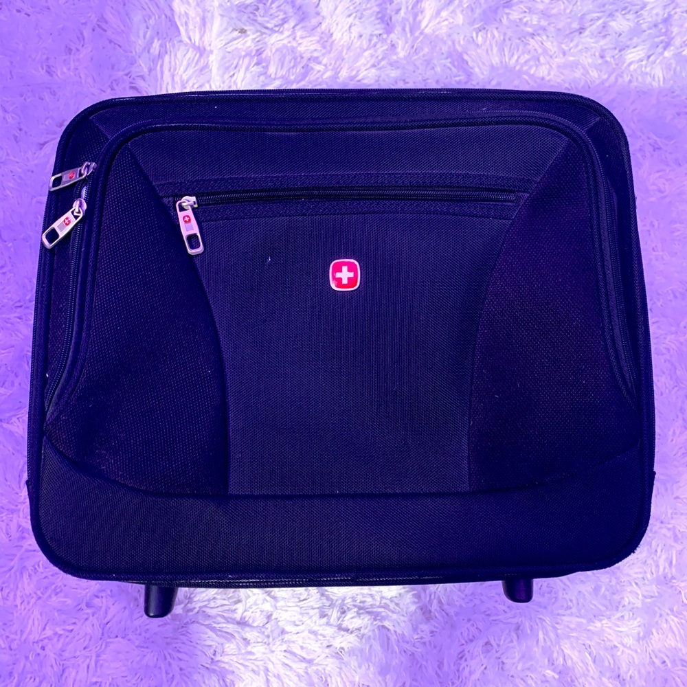 Swiss gear rolling briefcase
